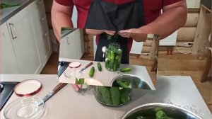 Проще не бывает. Солёные огурцы на зиму.