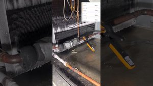 Осушитель dantherm обмерзает испаритель.