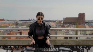 Armina is playing Stan Kolev - Gratitude on Radio Intense