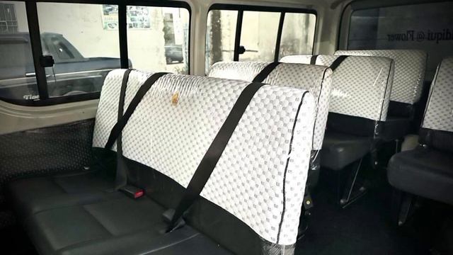 Toyota hiace baksa 200 far sale | Hiace sale in pakistan | hiace 200 Toyota Hiace Review