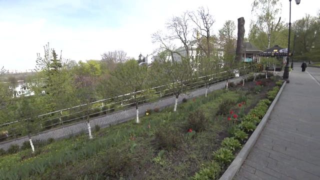 Прогулки по Киеву. Печерская Лавра в канун Пасхи. 1 мая 2021 смотреть онлайн