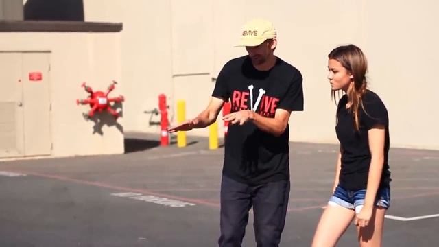 GIRL LEARNS HER FIRST SKATEBOARD TRICKS | EP 3 OLLIE FIRST STEPS смотреть онлайн