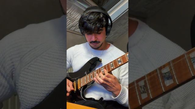 Chon - Glitch 👾 смотреть онлайн