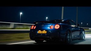 FLAME SPITTING GTR R35 [4K]
