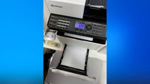 Kyocera Ecosys Бумага Застряла в Кассете 1 JAM0501