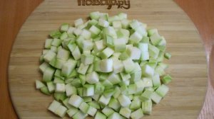 Кабачки, тушеные с овощами