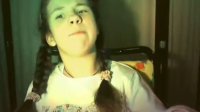 Алиса почему у маши нет родителей. Алиса почему у маши нет родителей