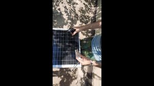 Тестируем солнечную панель 60 Вт для зарядки гаджетов.