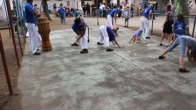 Capoeira-Aufführung Kinder 4 смотреть онлайн