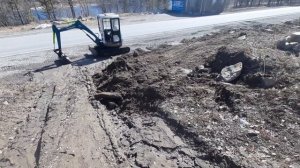 Bobcat погручик и Kubota мини-экскаватор .Делаю заезд.