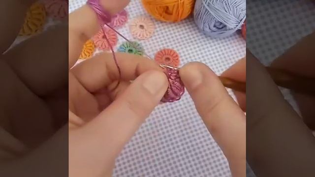 Цветочки - кружочки крючком