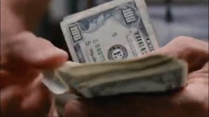 Отдаёшь руками - забираешь ногами. Обряд на возврат денег.