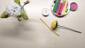Цветки весеннего одуванчика из фоамирана. Цветы из фоамирана - декор интерьера. Dandelion from foam