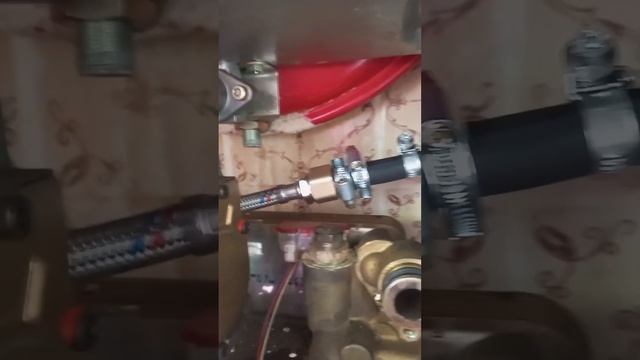 Замена гидроаккамулятора(котел Baxi-Ekofour)
