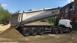 Выгрузка щебня. Скания