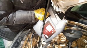 Замена масла в двигателе 5w30 Honda CR V 4 рестайлинг - Как ее пройти