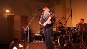 Динар Фейсханов - Моңнар кайтсын авылга! (Р. Чурагул сүз. - Р. Хәкимов көе)