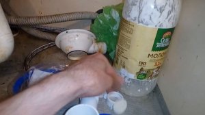 Замена сифона на кухне Жуткая вонь Чуть не взблювало