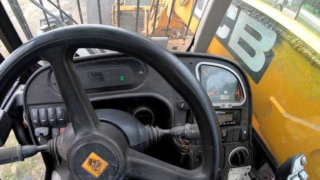 Телескопический погрузчик JCB 531. Попытка разобраться с управлением