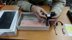 Распаковка китайского планшета 10 дюймов