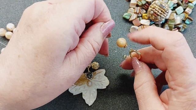 ШИКАРНЫЙ ПЕРЛАМУТР..и.. НЕМНОГО О КОММЕНТАРИЯХ смотреть онлайн