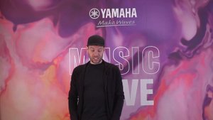 Онлайн мастер-класс «Начинаем барабанить» с Сашей Машиным