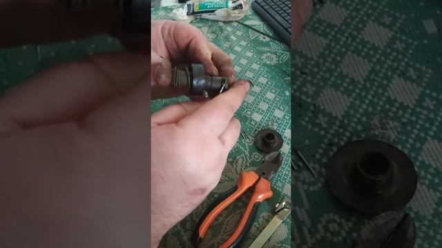 Ремонт колеса на коляске Adamex Galaxy