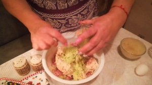 Мясные котлеты с белокачанной капустой ОБЬЕДЕНИЕ