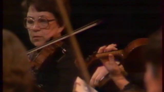 А. Петров "Укрощение огня", увертюра смотреть онлайн