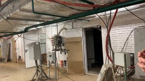 Монтаж чугунной безраструбной трубы. Канализация.