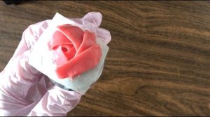 КАК СДЕЛАТЬ РОЗУ ИЗ КРЕМА. Насадка для розы | Сream rose