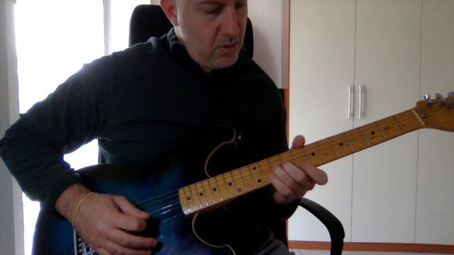 "You shook me all night long" - AC DC (solo) смотреть онлайн