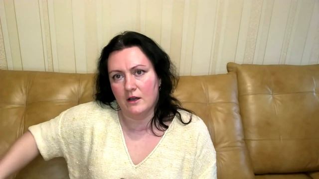 Платье-футболка спицами, шелк тусса твид, пайетки.