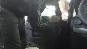 Снятие обшивки двери Opel Zafira B
