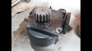 Ремонт поворотного редуктора буровой установки AICHI D706