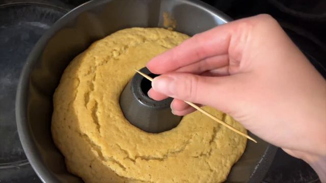The EASIEST Sponge Cake Recipe / VEGAN + GLUTEN FREE!