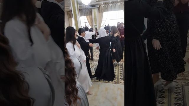 Свадьба Заирбека и Алины 8 ноября 2023 год смотреть онлайн