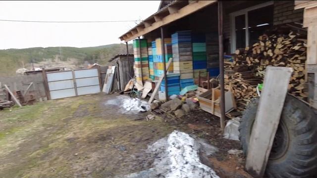 Чем красим улья, на сколько хватает и наше мнение о варке ульев в парафине, Пасека Старчевских смотреть онлайн