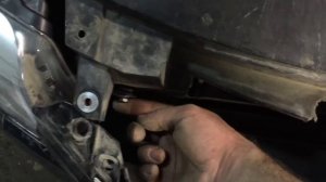 ВИДЕО УРОК, Skoda Superb снятие фары