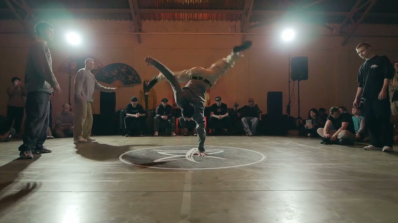 GODZOKU 3x3 ↔ FootTvorchestvo vs Vinnovkasquad ↔ 1'4 ↔ BREAK RAVE CYPHER #breakrave #bmvideo смотреть онлайн