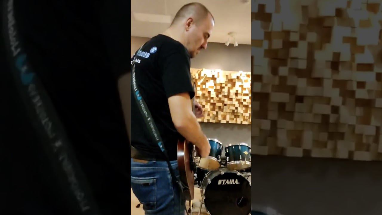 "Защищает от поцелуев" – Твердый Воздух и Элина Чернева #репетиция #саундпоэзия #поэзия #экзипносрок