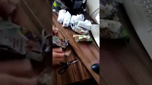 Посылка с фиалками смотреть онлайн