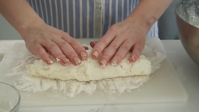 ИДЕАЛЬНЫЕ СЫРНИКИ. Делюсь секретами приготовления вкуснейших творожных сырников за 10 минут