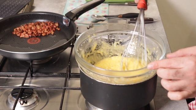 Perfect Spaghetti Carbonara - Al Dente - EASY AND DELICIOUS смотреть онлайн