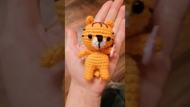 тигрёнок мини амигуруми смотреть онлайн