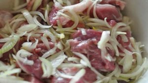 Шашлык из свинины в мультиварке