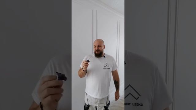 Красим без подтёков. Окраска стен и стеновых молдингов. Безвоздушный способ. смотреть онлайн