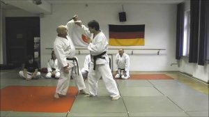 Уроки карате. Гарний захист / Удар ножом. Защита в карате