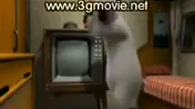 ИНОПЛАНЕТЯНИН И СОБАКА смотреть онлайн