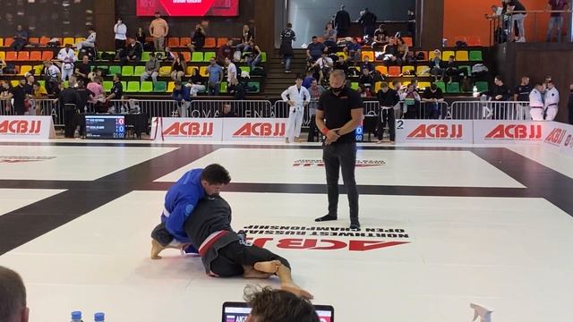 ADULT GI-WHITE/75 kg Финал . Суриков Антон - Ильяз Хамзатов ( Berkut BJJ Team) смотреть онлайн